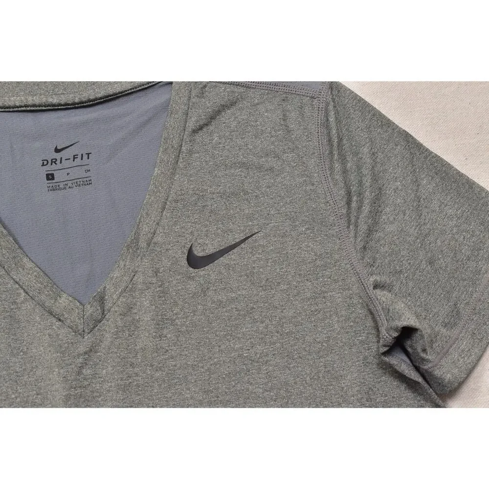 Nike Dri-Fit Women's Small Gray V-Neck Short Sleeve Athletic Training T-Shirt